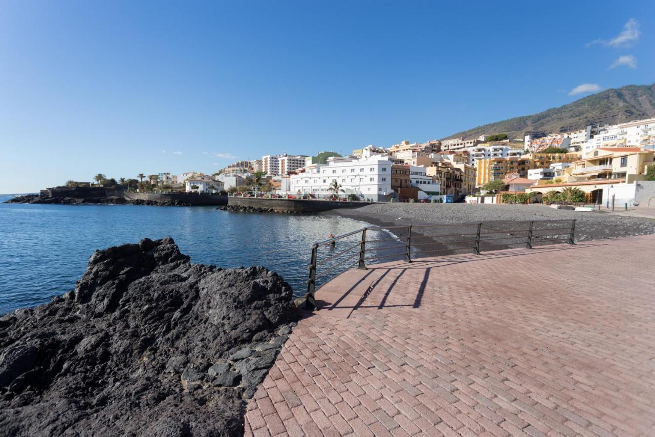Home2Book Stunning Beachfront House With Sea Views Candelaria Exterior photo