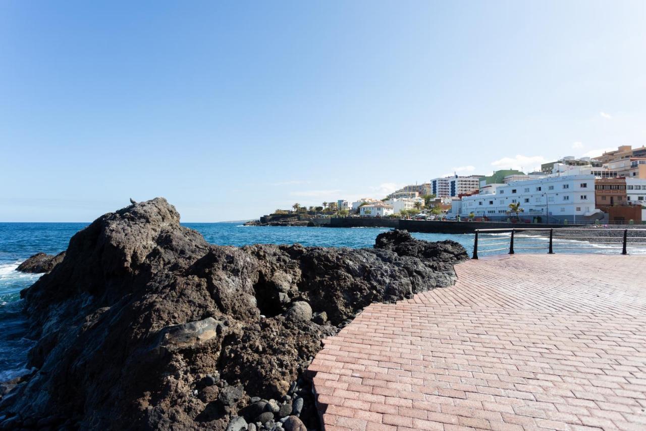 Home2Book Stunning Beachfront House With Sea Views Candelaria Exterior photo